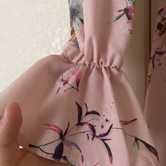 BEAUTIFUL Pink Floral Midi Dress - Picture 6 of 9